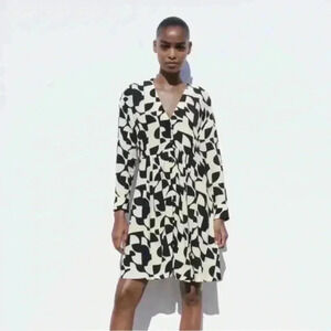 Zara Abstract Women S Black White Long Sleeve Mini Dress-V-Neck Button Front